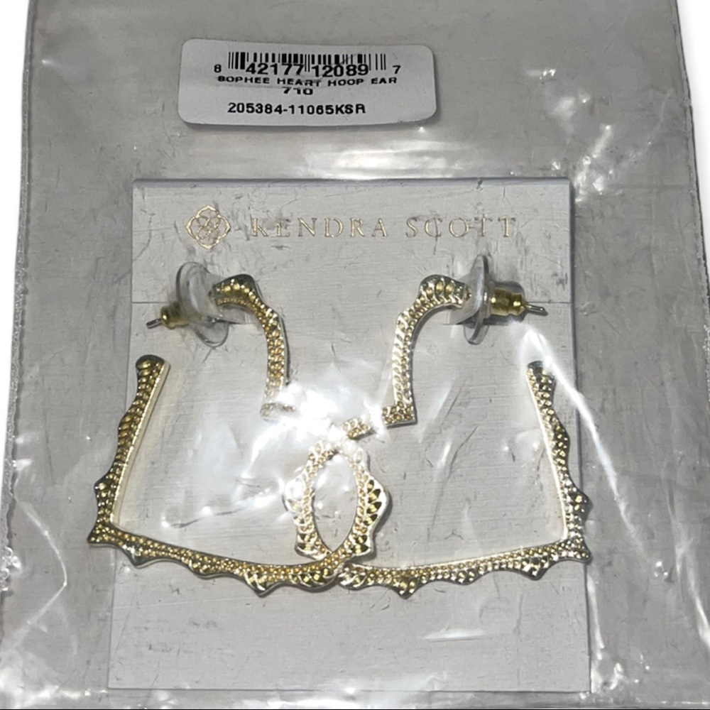 KENDRA SCOTT Sophee Heart Hoop Earrings 14K Gold Plated Stud Back - Picture 9 of 11